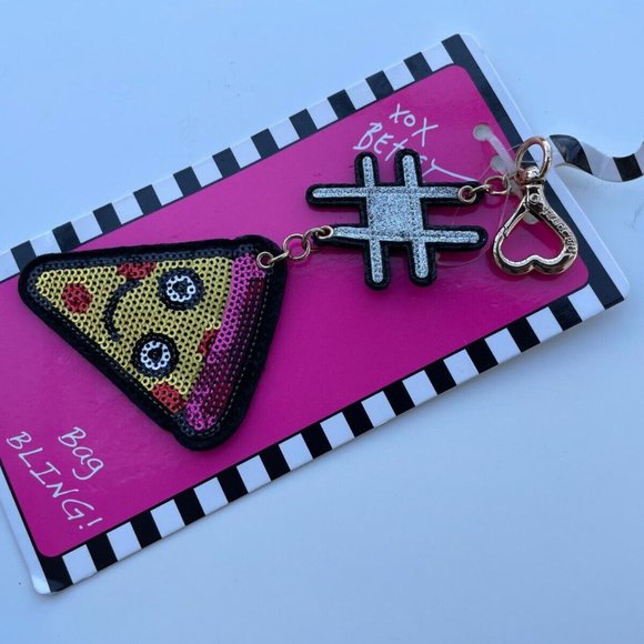 Betsey Johnson Keys Holder Bag Bling Sequins FRIES Keychain Key Fob New - Picture 7 of 7